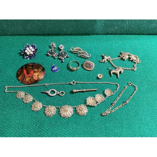 384 - Box of vintage jewellery, gilt charm bracelet (approx. 10.1g, no hallmarks), Vic. mourning hair broo... 