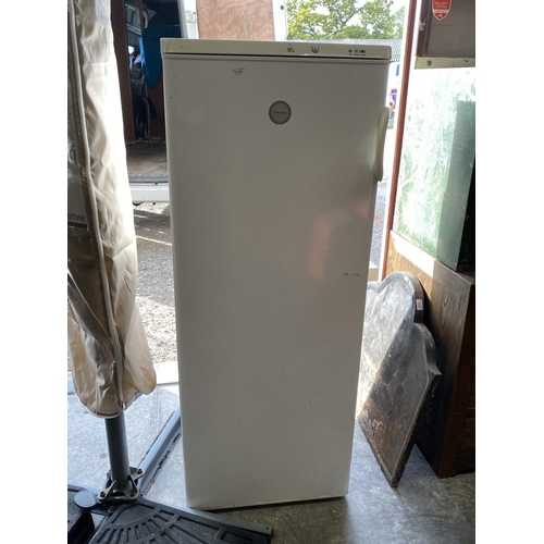 584 - Electrolux freezer 141H 55W 56D