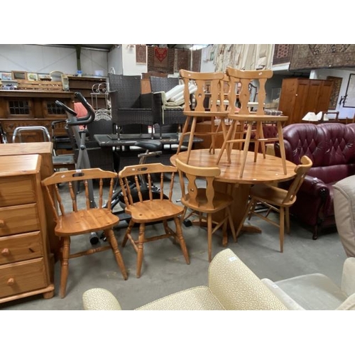 66 - Pine circular kitchen table (75H 120DIAM cm), 5 Czechoslovakian Drevounia chairs & 2 pine captains c... 