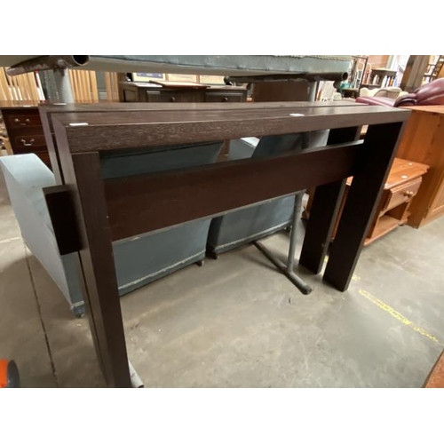 77 - Oak effect console table (91H 120W 30D cm)