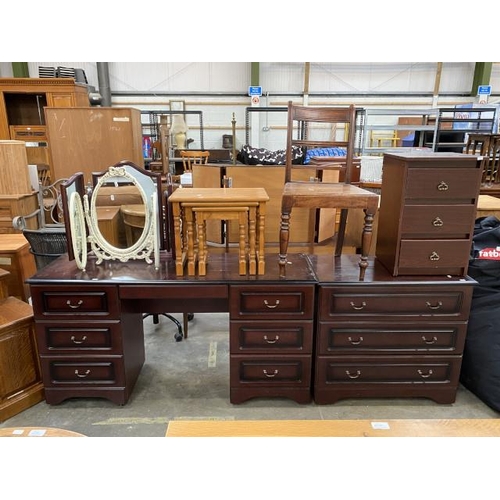 146 - 2 Piece mahogany bedroom suite (3 drawer chest 77H 85W 49D & matching dressing table 78H 151W 49D cm... 