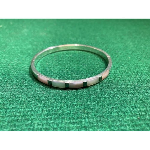 300 - 925 Silver hoop bangle