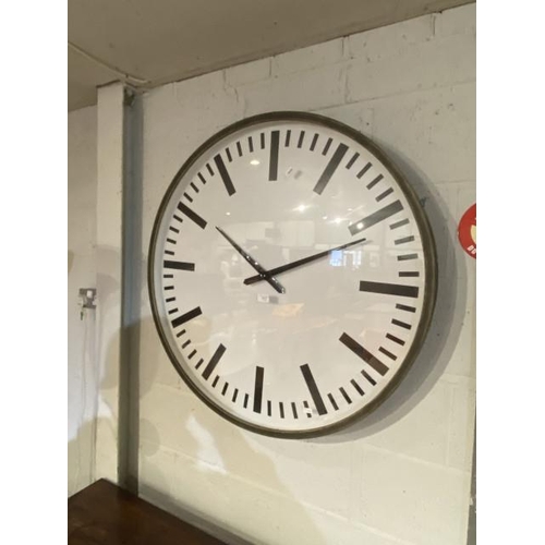 71 - Contemporary circular wall clock (90 DIAM cm)