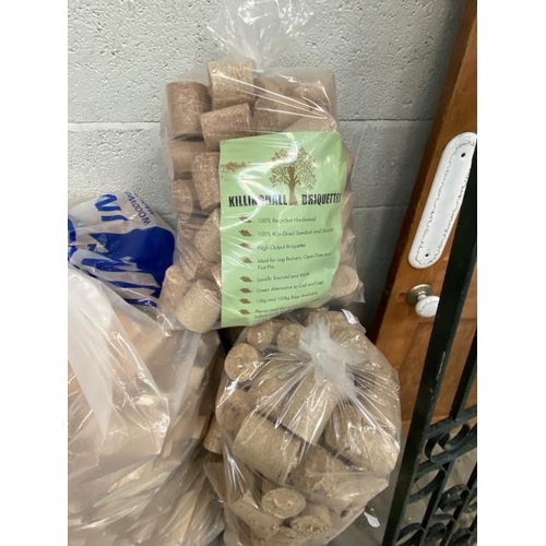 88 - 5 15kg Bags of Killinghall hardwood briquettes