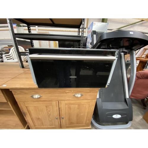 97 - Seimens integrated warming drawer (30H 56W 56D cm)