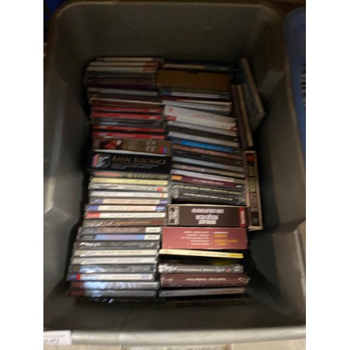 472 - 11 Boxes of mainly classical & operatic CDs & box of music magazines inc. gramophone