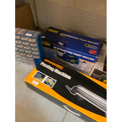 471 - Tooltech pasting machine & Powercraft 45w electric paint roller & 8 boxes of assorted workshop tools... 