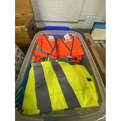 439 - 20 High visibility gilets, junior size large age 9-10 & 18 high visibility gilets junior size small ... 