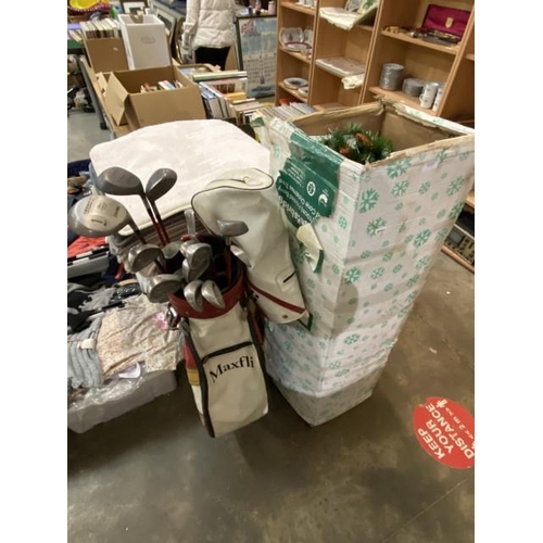 511 - 7' Knightsbridge frosted berry & cone Christmas tree & Max Fly golf bag & clubs inc. Legacy, Howson,... 