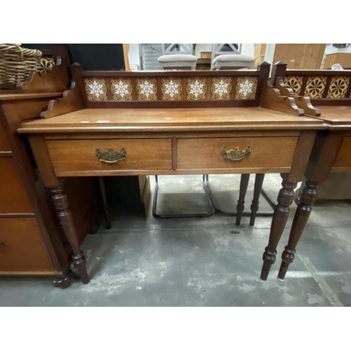 99 - Art Nouveau oak 2 drawer dressing table (99H 98W 48D cm)