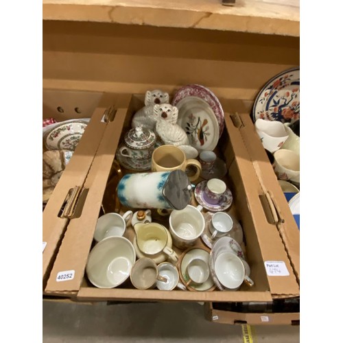 474 - 8 Boxes of assorted collectables inc. jelly moulds, crested ware, Royal Worcester, Crown Ducal, blue... 