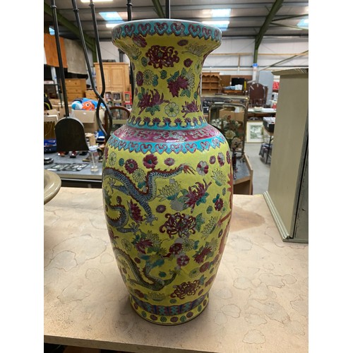 485 - Oriental vase 46H cm