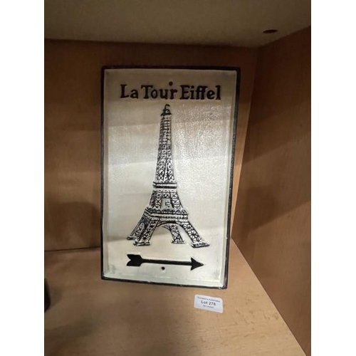 278 - Eifel Tower sign