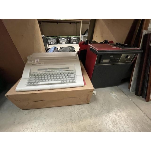 498 - Coomber PA variable speed CD player, Leader MD11 typewriter etc