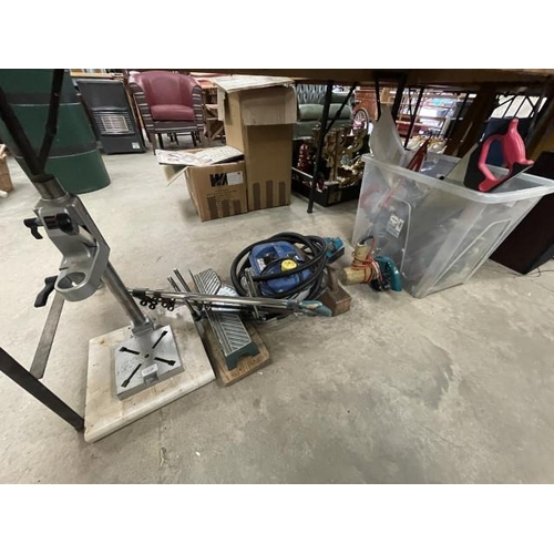 540 - Bosch BS2 pillar drill, plane, box of hand tools etc