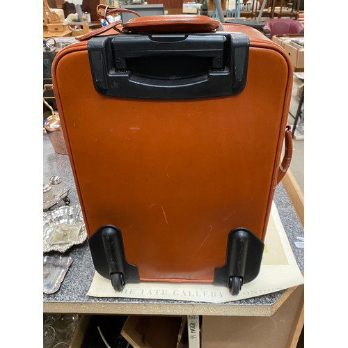 507 - Mulberry tan leather travel case (52H 36W 22D cm)