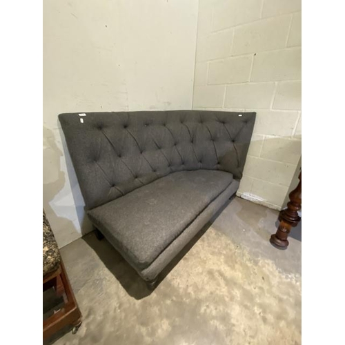 120 - Grey upholstered banquette (97H 145W 75D cm)