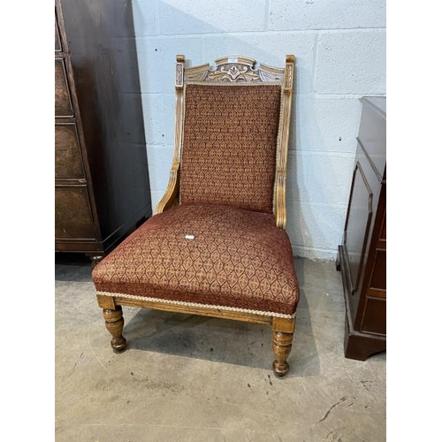 67 - Edwardian walnut upholstered ladies chair (60W cm)