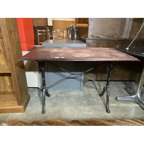 85 - Cast metal based pub table (74H 107W 60D cm)