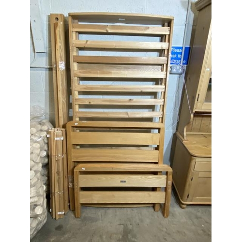 88 - 3' Beech Bensons for Beds bed frame & trundle bed to underneath (no mattresses)