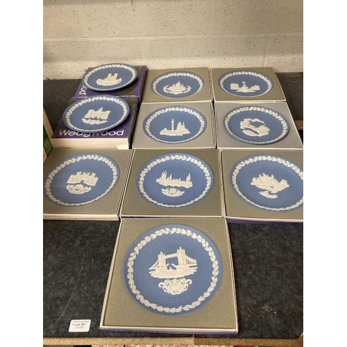 351 - 10 boxed Wedgwood blue jasper ware Christmas plates (1969, 70, 71, 72, 73, 74, 75, 76, 77 & 78)