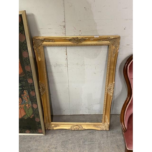 115 - Gilt picture/mirror frame 107 x 76cm