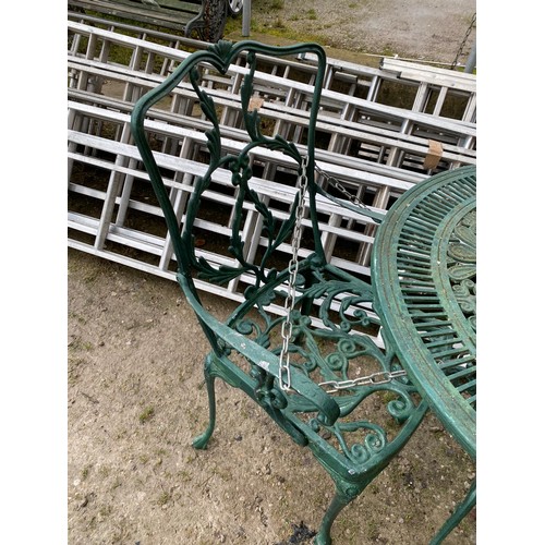 222 - Aluminium circular garden table (72H 80DIAM cm) & 4 chairs