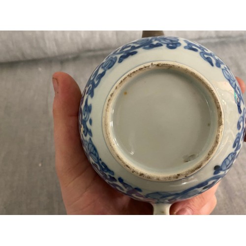 356 - 4 Pieces of oriental ceramics inc. Chinese teapot, blue & white Chinese vase (repaired) etc