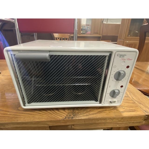 56 - Cordon bleu 2050/U table top oven (26H 41W 29D cm) RETURNING FRIDAY 24TH NOT WORKING
