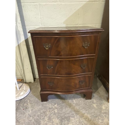 85 - Mahogany 3 drawer chest (74H 55W 42D cm)