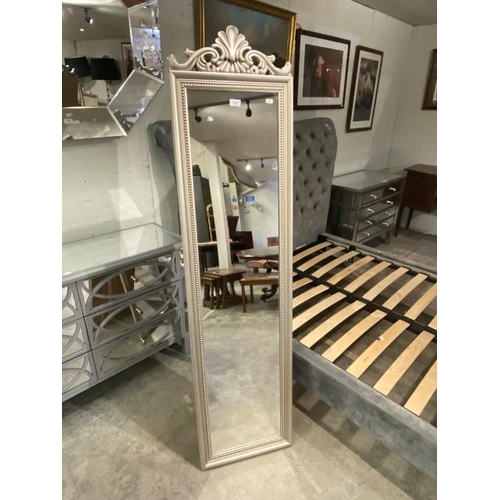 95 - Silver gilt cheval mirror (175x44cm)