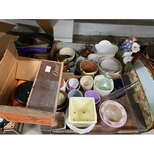 494 - Large quantity of kitchenalia inc. storage boxes, saucepans etc