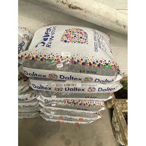 14 - 6 15kg Bags of coloured gravel