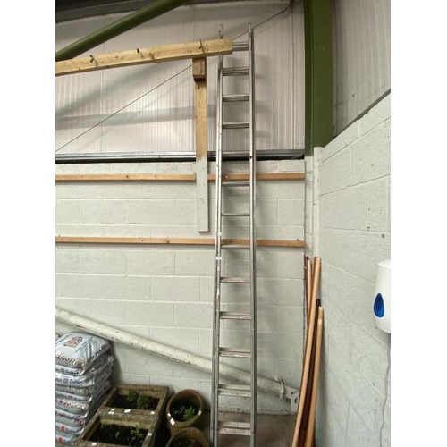 16 - Pair of aluminium extending ladders (11'6