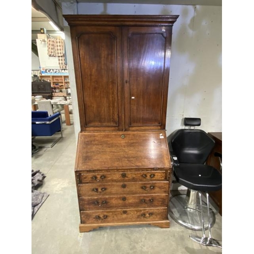 83 - George III oak bureau bookcase (211H 95W 50D cm)