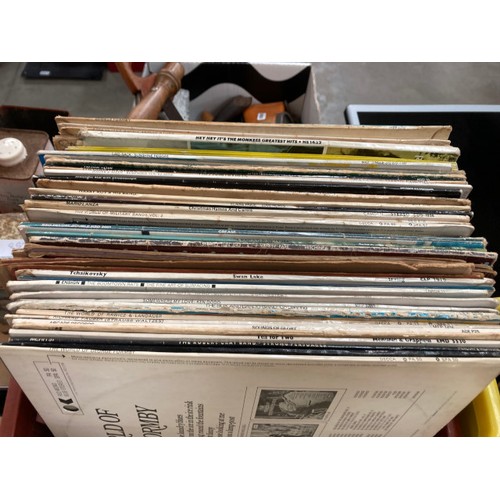 447 - Large quantity of assorted LPs inc. Randy Crawford, Beethoven, Moody Blues, Mozart, Bay City Rollers... 