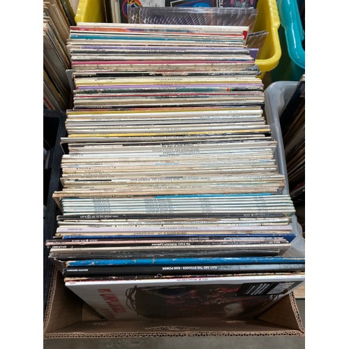 447 - Large quantity of assorted LPs inc. Randy Crawford, Beethoven, Moody Blues, Mozart, Bay City Rollers... 