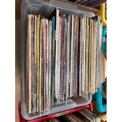 447 - Large quantity of assorted LPs inc. Randy Crawford, Beethoven, Moody Blues, Mozart, Bay City Rollers... 