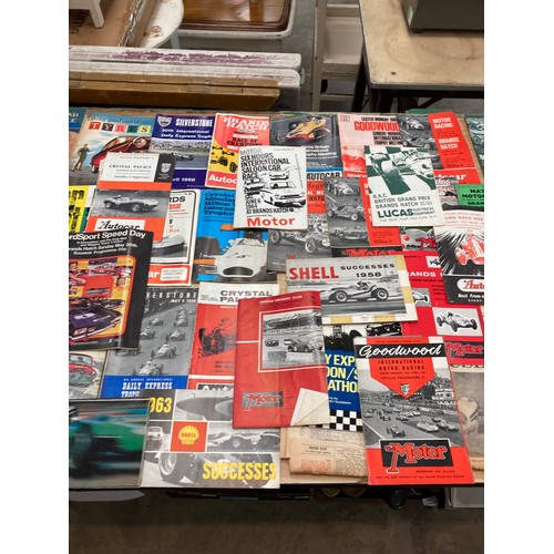 401 - Good selection of mainly 1950s & 1960s  automobile programmes inc. Brands Hatch, Crystal Palace, Goo... 