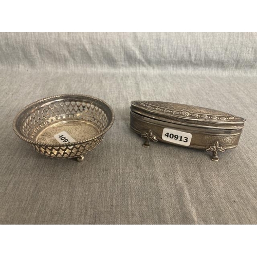 213 - Birmingham silver vanity box (makers mark worn) & sterling silver pierced dish (Combined weight appr... 