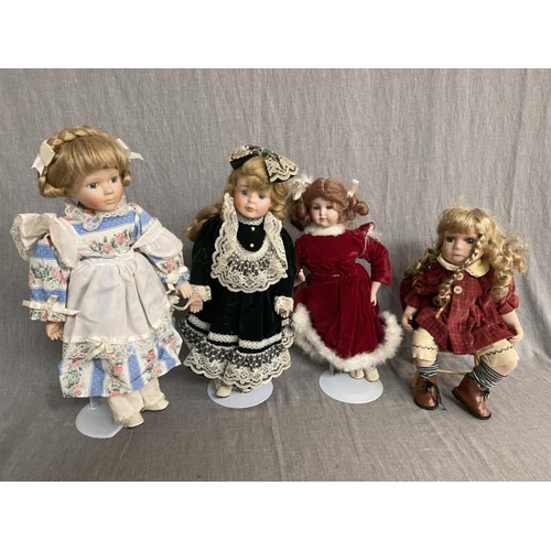 360 - 4 display dolls