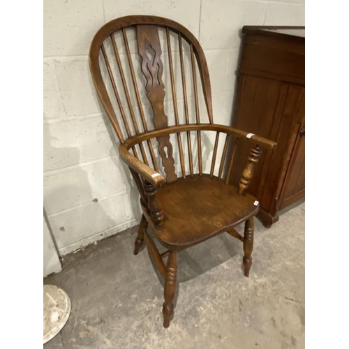 68 - 19th Century ash & elm Windsor chair (54W cm)