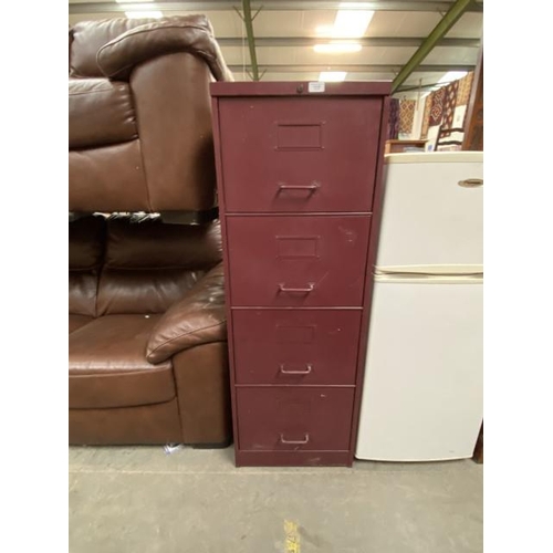 88 - Vintage metal 4 drawer filing cabinet (no key) 132H 46W 62D