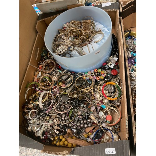 418 - 3 boxes of assorted costume jewellery etc