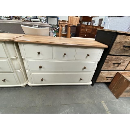 91 - Laura Ashley 5 drawer chest 82H 122W 47D