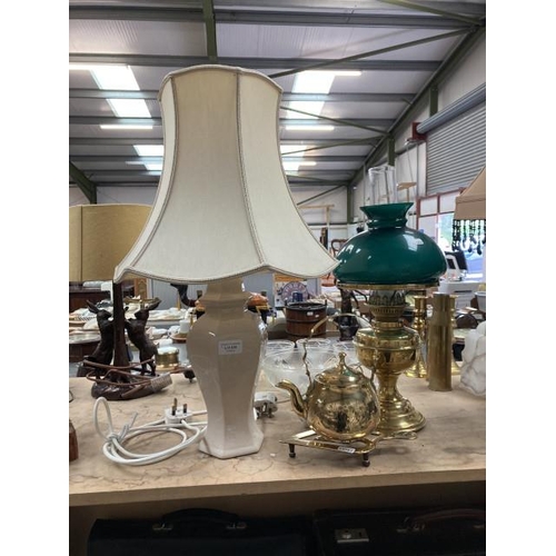 496 - Brass trivet, brass kettle, brass oil lamp converted to electric & beige coloured ceramic table lamp