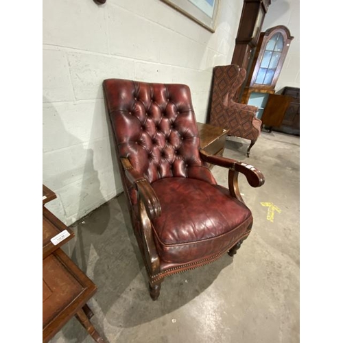 79 - Ox blood leather button back gentleman’s chair 56W