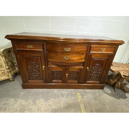 94 - Victorian style mahogany sideboard 93H 157W 52D