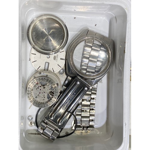 316 - Tray of watch parts & movements Inc. Rotary 21 jewels automatic, Bentima 