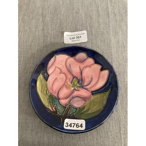 301 - Moorcroft Magnolia pin dish 12cm diameter